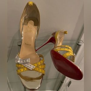 Tape measuring limited edition Christian Louboutin